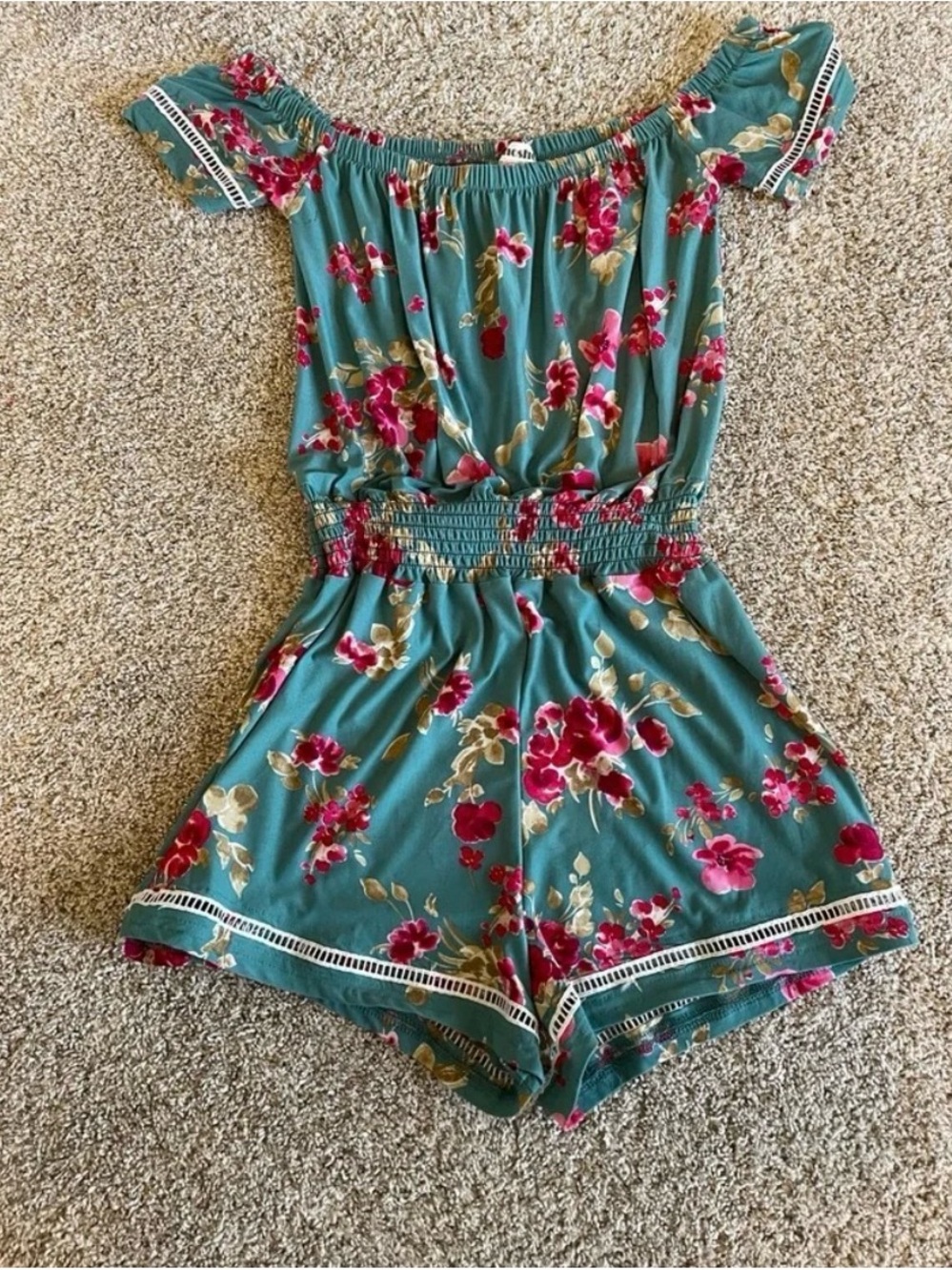 shosho Floral Off-Shoulder Romper